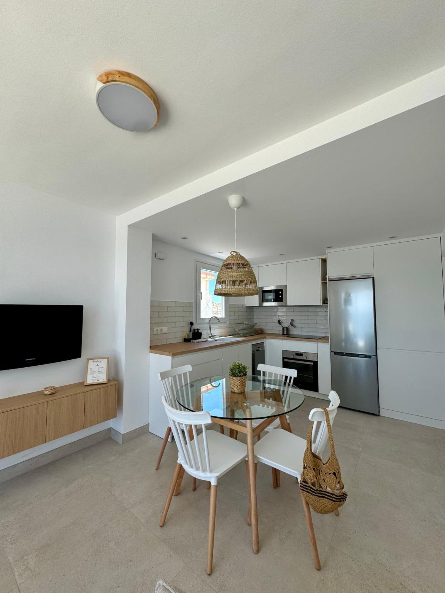 Sunnypalms - Beachfront Penthouse With Stunning Sea View Estepona Ngoại thất bức ảnh