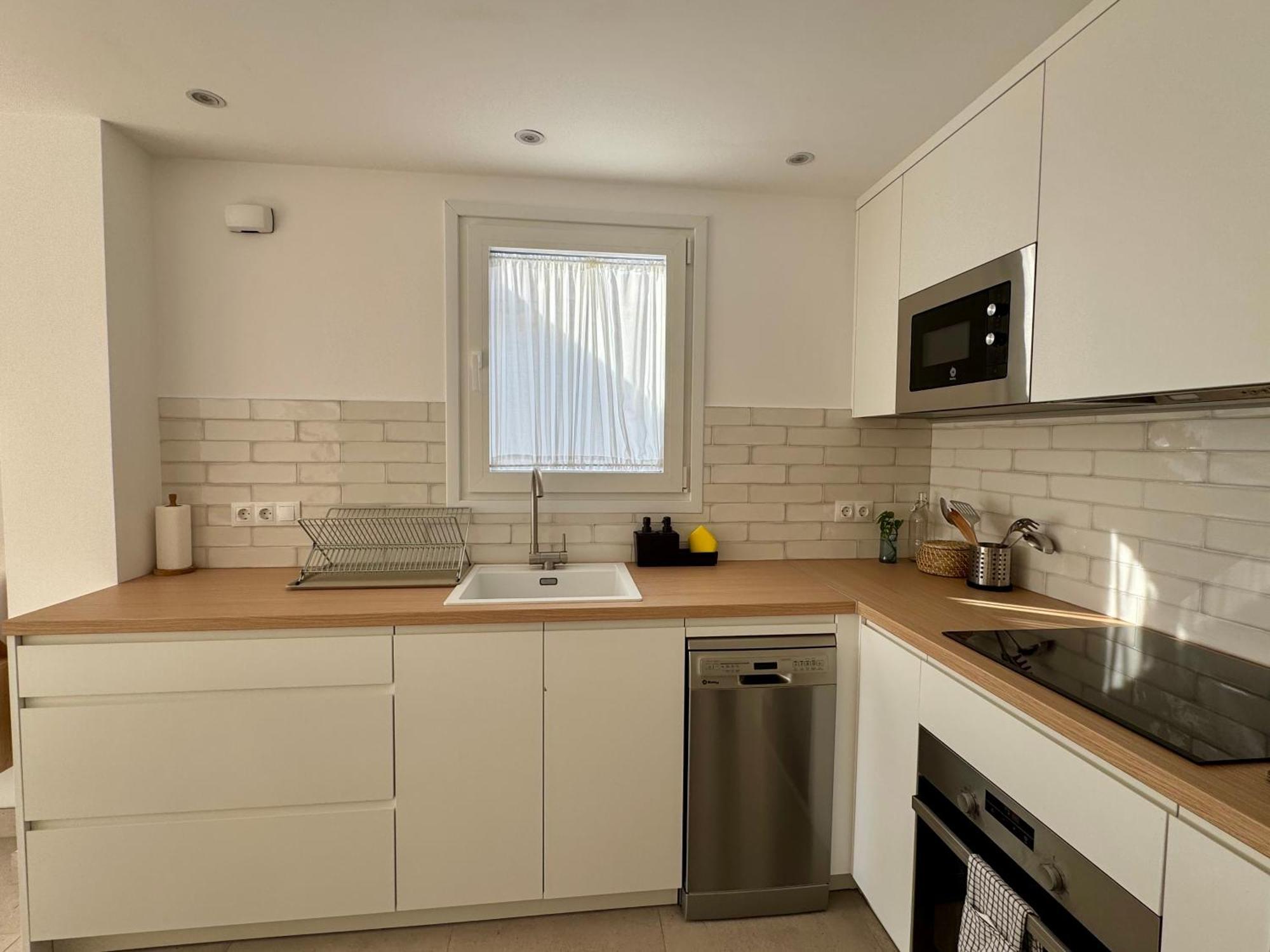Sunnypalms - Beachfront Penthouse With Stunning Sea View Estepona Ngoại thất bức ảnh
